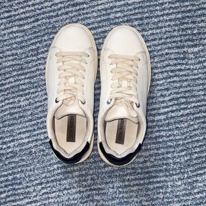 Steve Madden Catcher sneakers